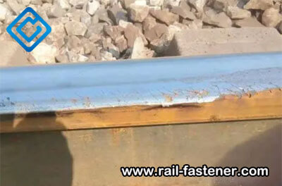 Rail head flange