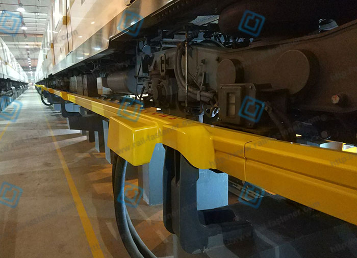 Bottom Contact Third Rail