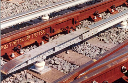 Conductor-rail ramp