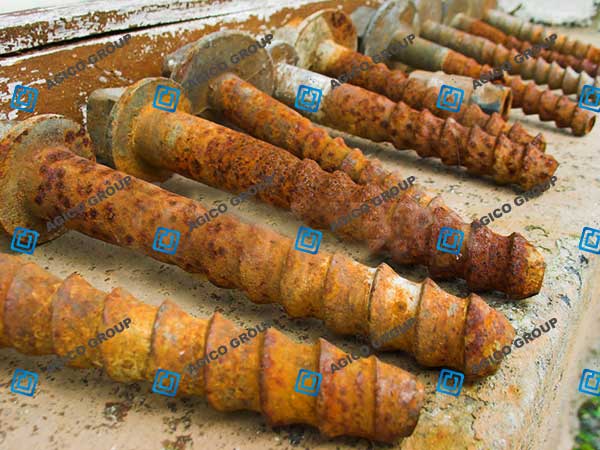 corroded railway spike screws need to protect