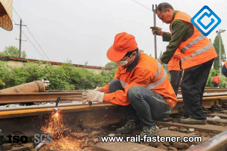 electric arc welding railroad
