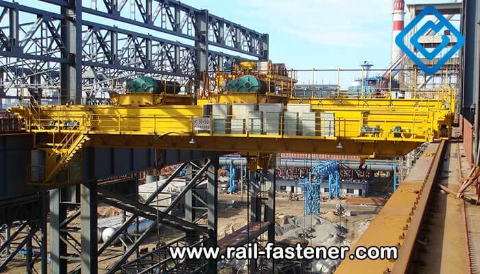 High strength bolt in crane
