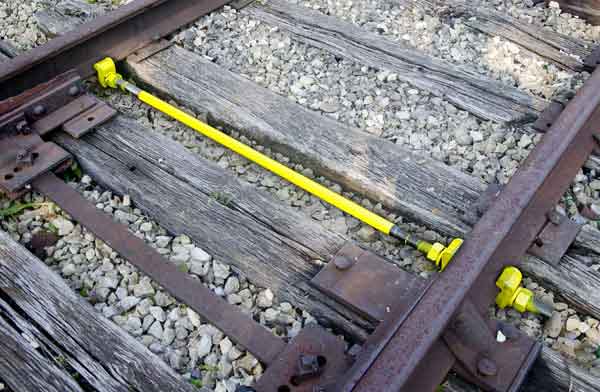 insulated railway gauge rod in railroad