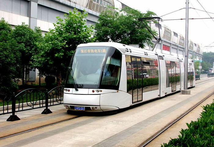 New Structural Design of Modern Tramway Track System