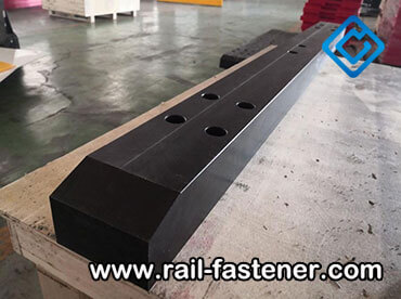 Plastic sleepers of different lengths and shapes
