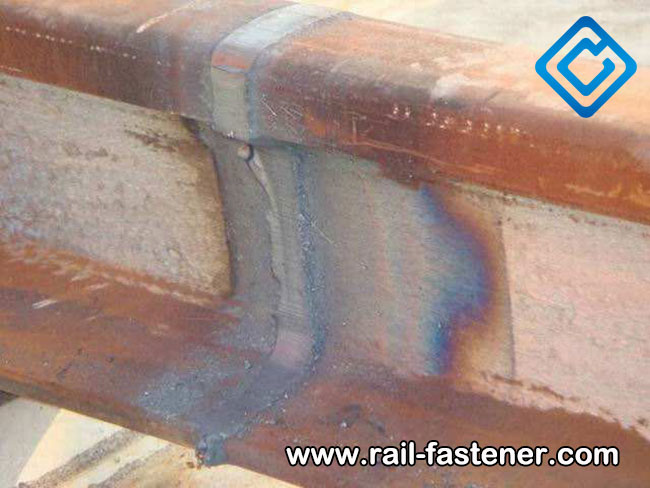 The smoothing treatment for the joint of crane rail