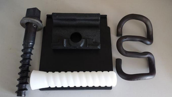 fasteners of SKL21 fastening system