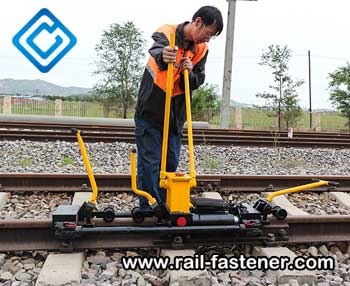 Rail Gap Adjuster